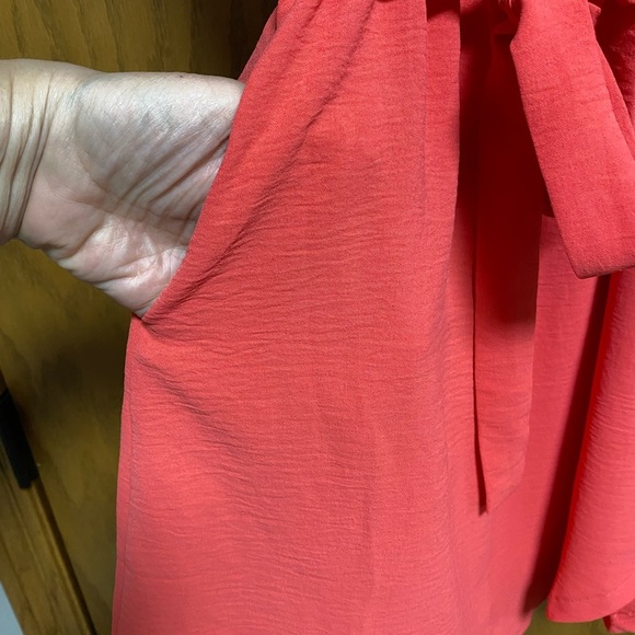 Monteau Los Angeles l CORAL BELTED Dress l MEDIUM - Picture 3 of 6